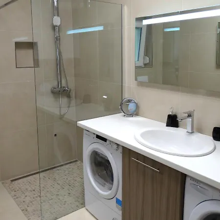 Apartman Crikvenica 30084 - Petra Apartman